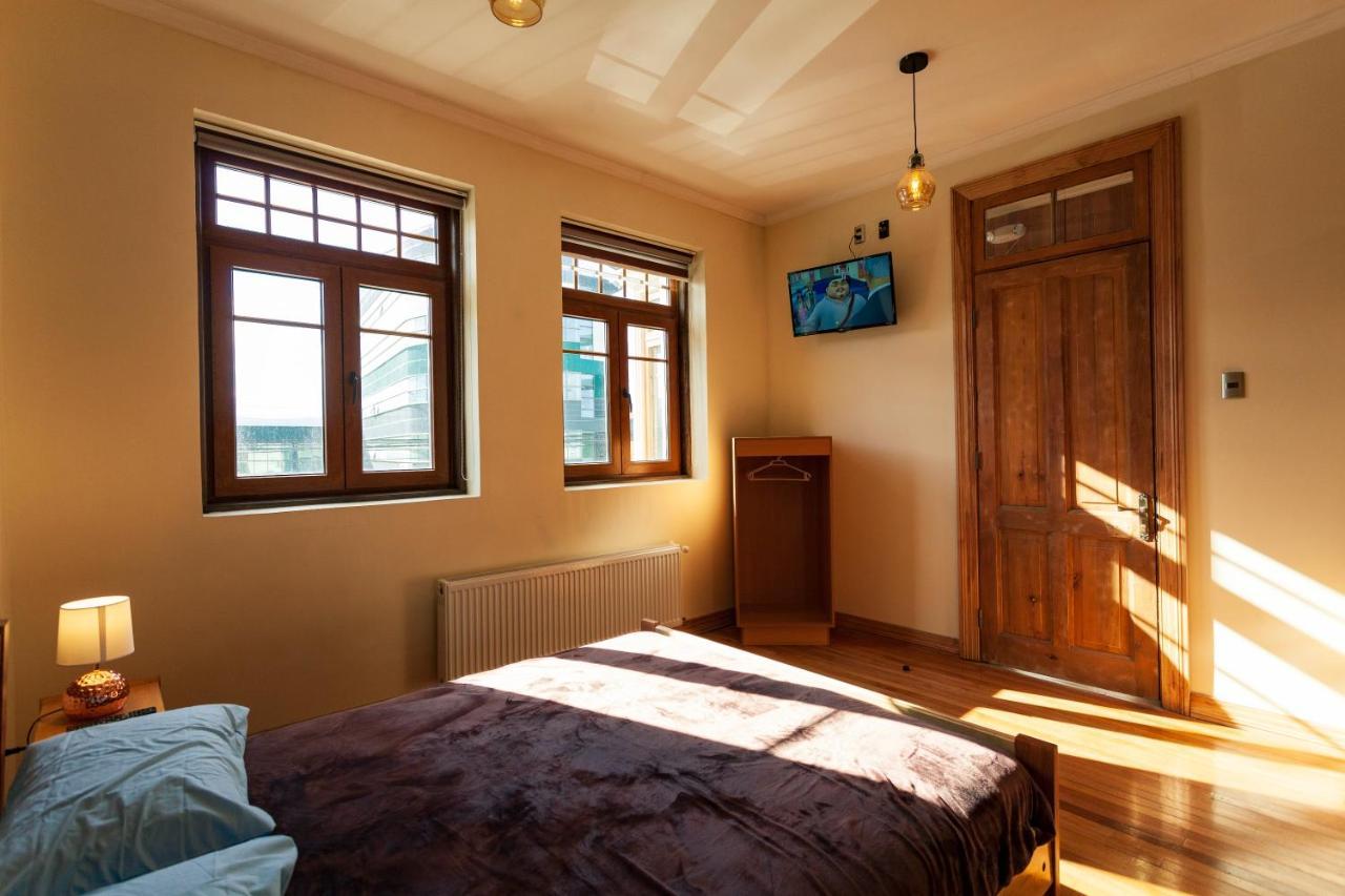 Hostal Boutique Patagonia Mistica Punta Arenas Exterior foto